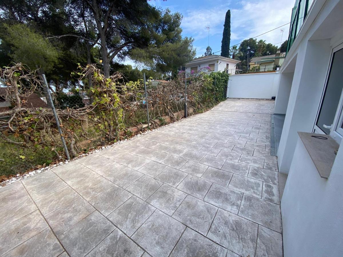 Villa Bella Vista Castelldefels Esterno foto